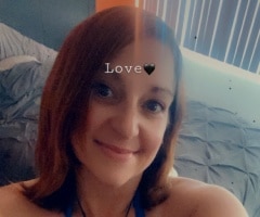 Single woman over 40, Jennifer